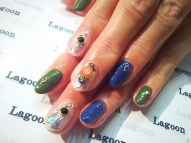 Gallery Hand Nail