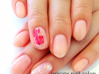 Gallery Hand Nail